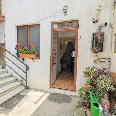 Paata'S Guesthouse Боржоми Екстериор снимка