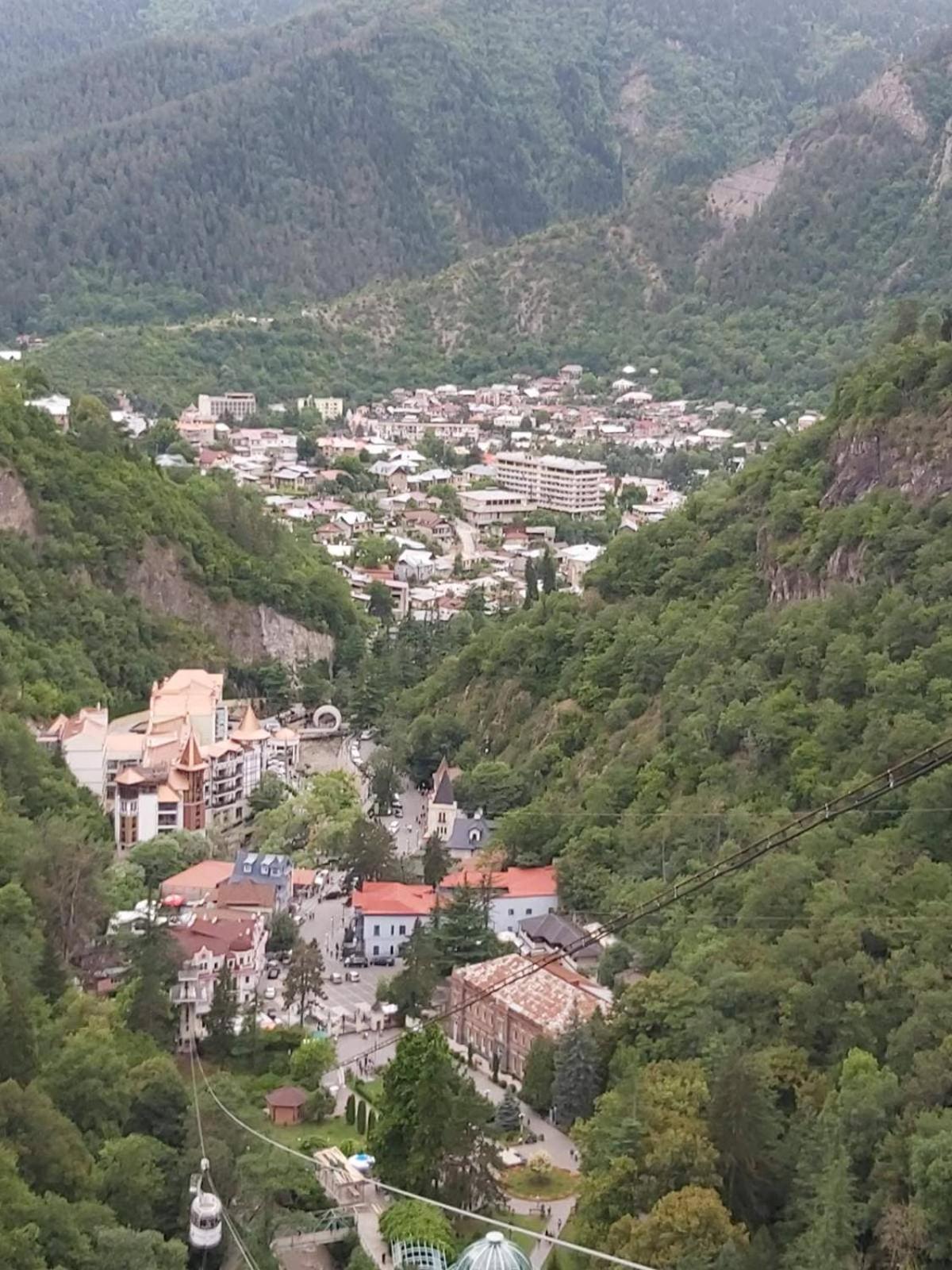 Paata'S Guesthouse Боржоми Екстериор снимка